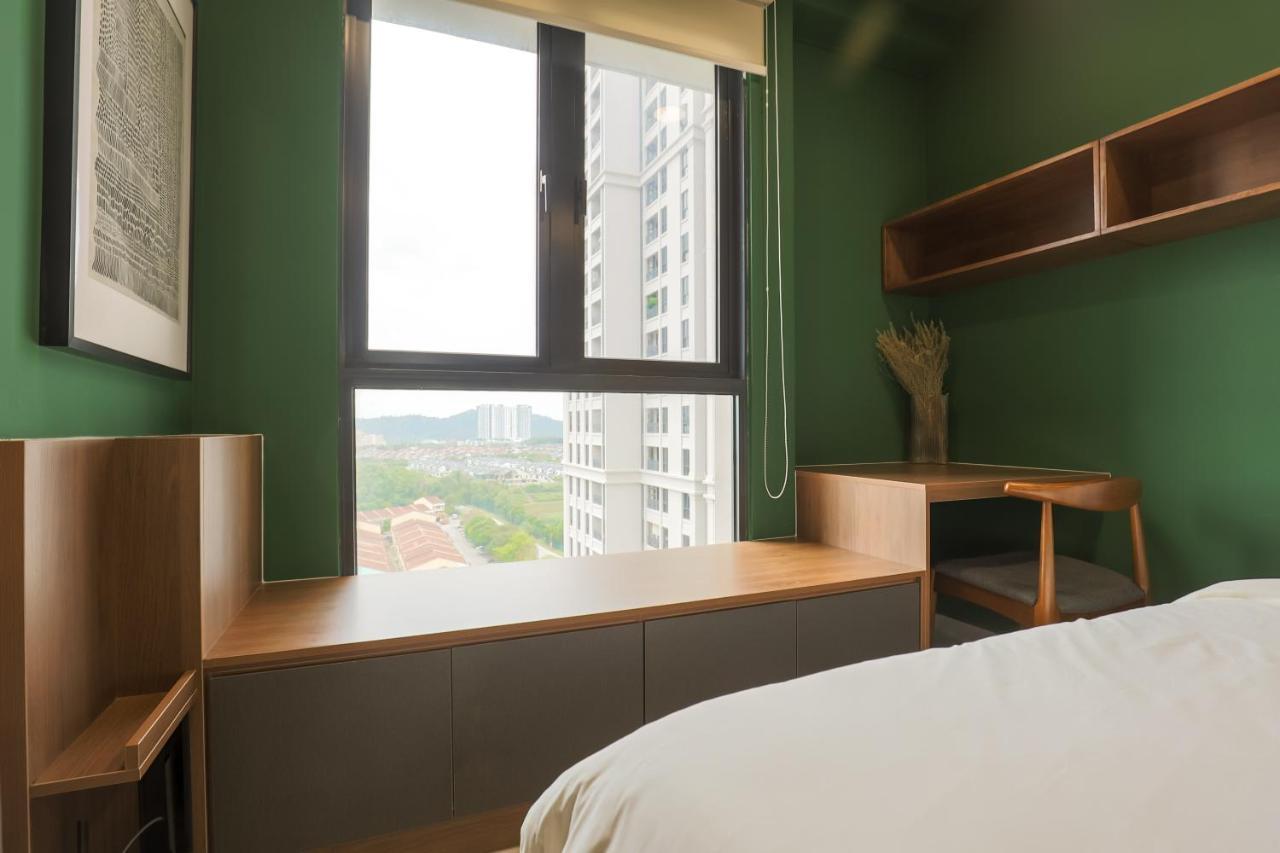 Peaceful Studio W Pool For 3 Pax - Seri Kembangan Exterior photo